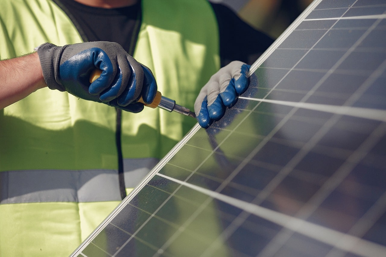 découvrez nos services professionnels d'installation électrique, adaptés à vos besoins résidentiels et commerciaux. bénéficiez d'une expertise de qualité et d'un service fiable pour tous vos projets d'électricité. sécurisez vos espaces avec des installations conformes aux normes.